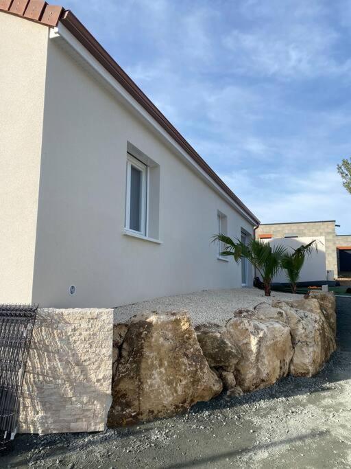 Maison By Sana Proche Du Lac Châtellerault Exterior foto